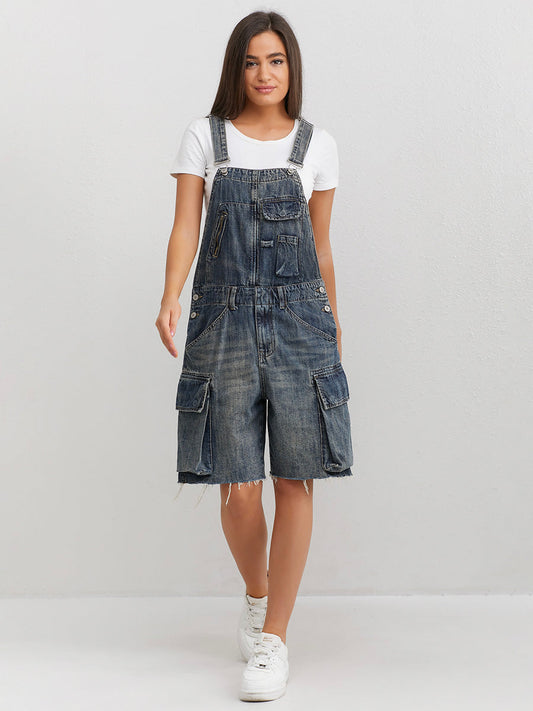 Salopette short cargo en denim pour femme