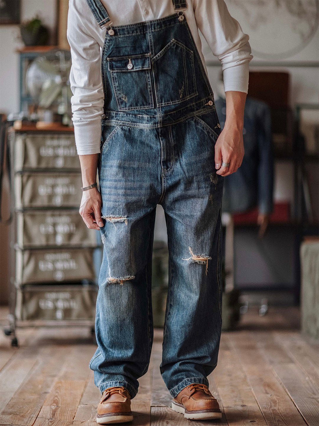 Latzhose aus Denim im Used-Look für Herren