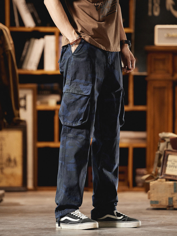 Herren-Cargohose im American Vintage-Stil mit Camouflage-Muster