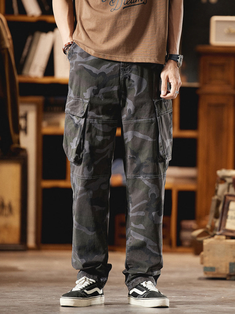 Herren-Cargohose im American Vintage-Stil mit Camouflage-Muster