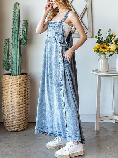 Latzkleid aus Mineral-Washed-Denim für Damen