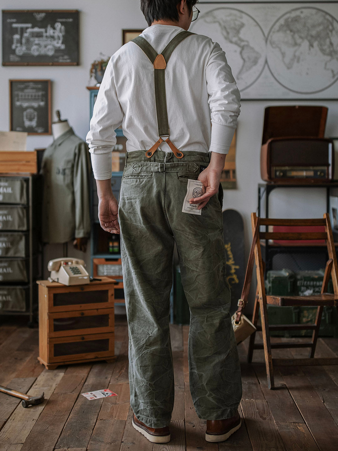 Schwere 15-Unzen-Canvas-Hose mit Hosenträgern