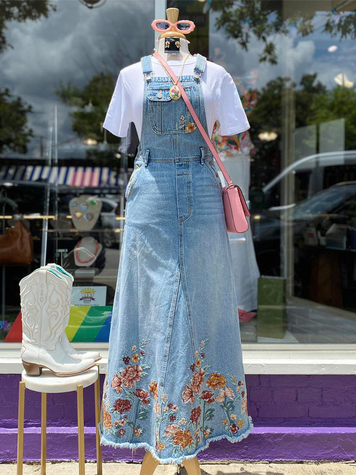Robe salopette brodée de fleurs